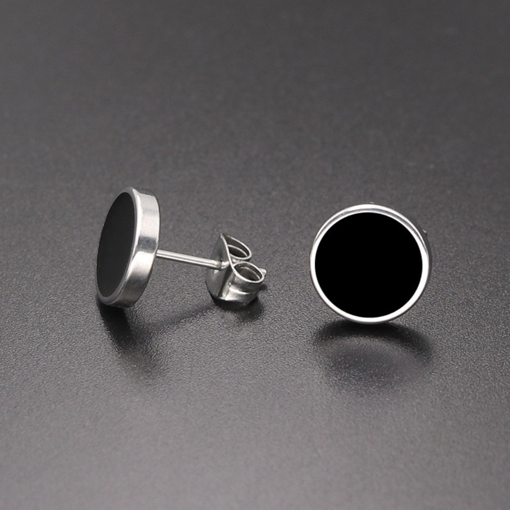 ❤️4 for $20 Sale❤️ Silver round black stud earring - Picture 3 of 4